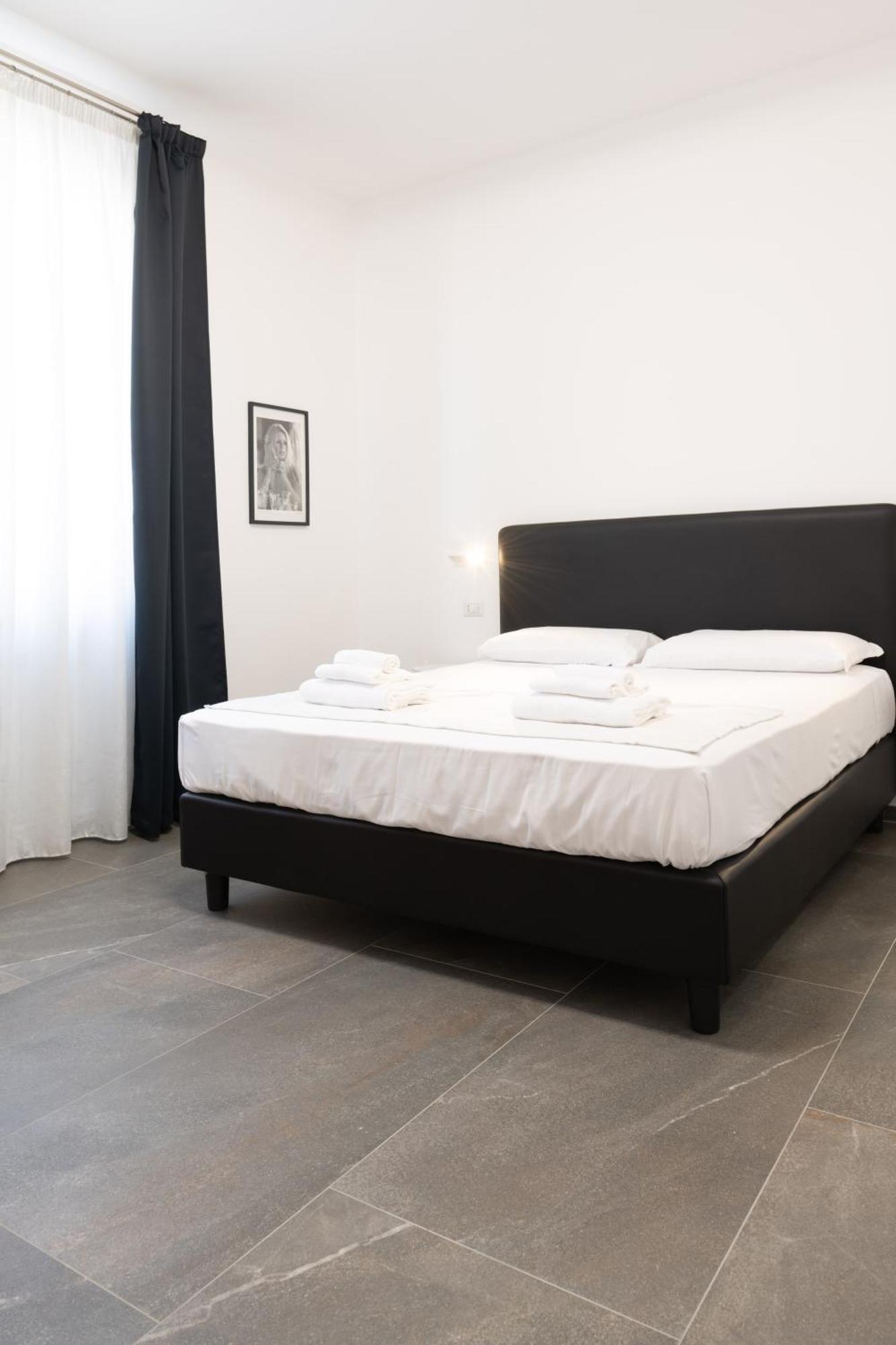 Inn Urbe Colosseo Roma Exterior foto